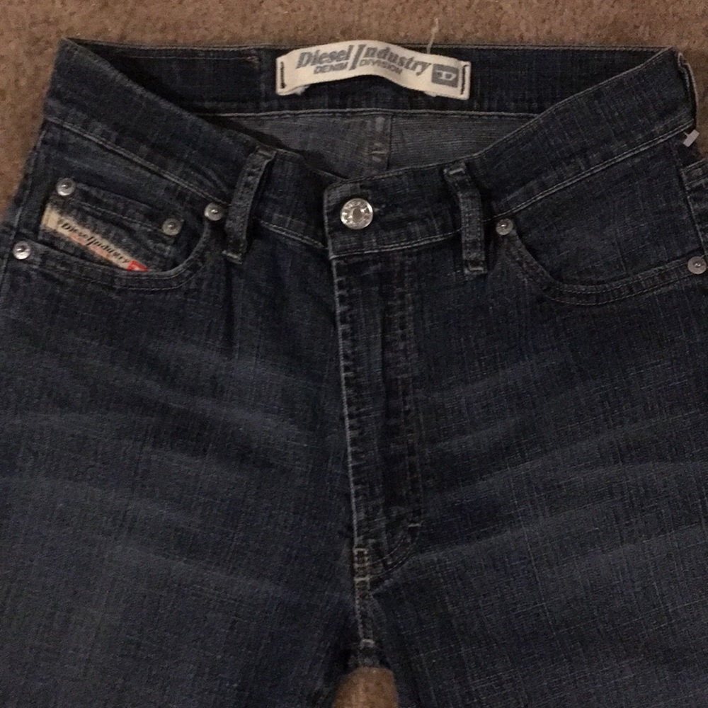 Diesel Jeans Size 28 (measured 28x30)